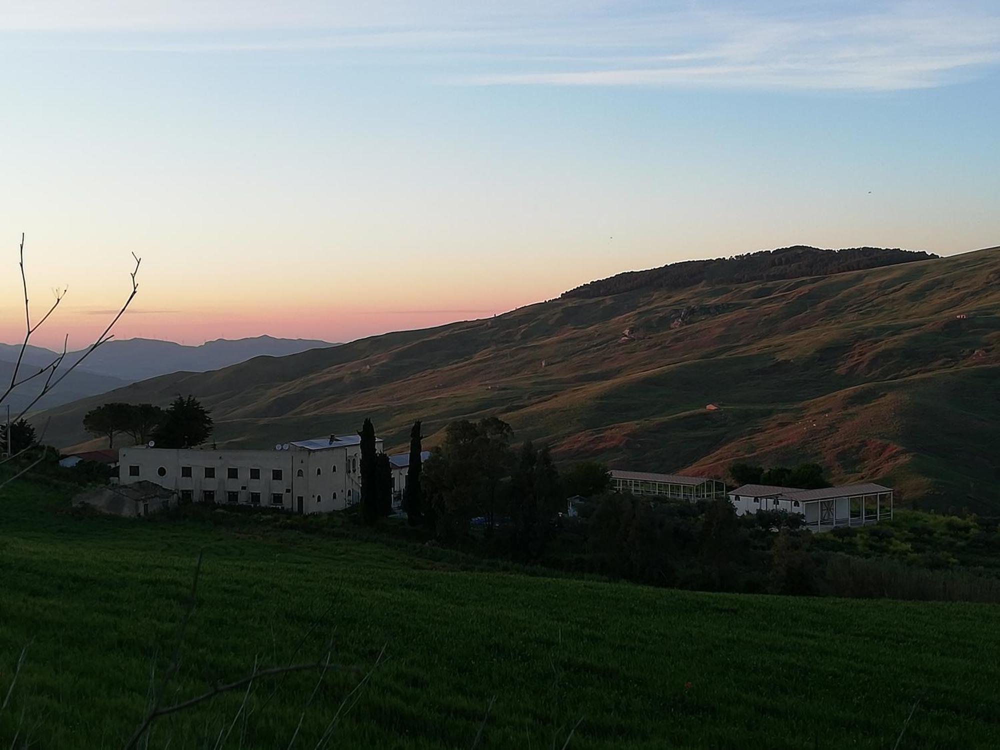 Casale Di Riena Bed & Breakfast